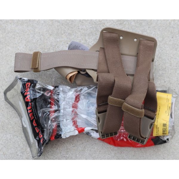 画像2: 米軍放出サファリランド6004レッグホルスターFDE ITI M3Xライト付きシグP228・P229用 新品