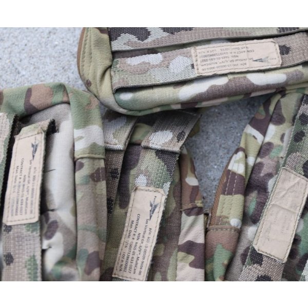 画像6: 米軍ファーストスピアー スモールバーティカルGPポーチMULTICAM迷彩