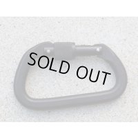 米軍放出SMCロック付きカラビナ黒 新品
