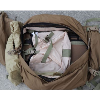 画像7: 米軍ミステリーランチSATLブリッジャーアサルトパック初期型コヨーテMEDIUM