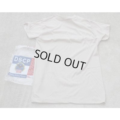 画像2: 米軍Tシャツ デザートサンドSMALL新品
