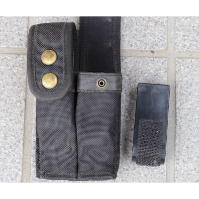 画像5: 米軍放出タクティカルテイラーLEダブルピストルマガジンポーチ黒