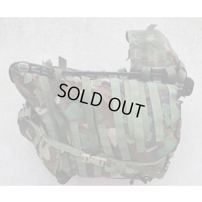 画像4: 米軍MOLLEIIラージリュックサック ウッドランド迷彩