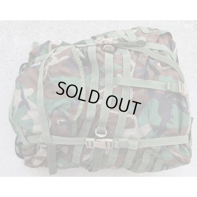 画像3: 米軍MOLLEIIラージリュックサック ウッドランド迷彩