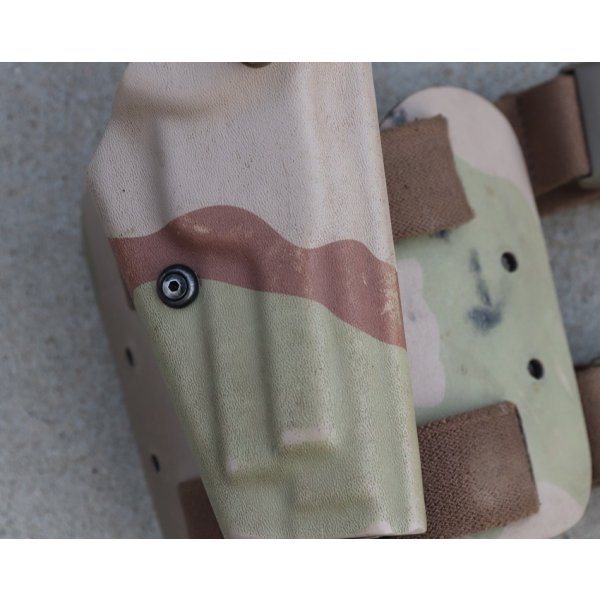 画像3: 米軍放出サファリランド6004レッグホルスター3Cデザート迷彩ベレッタM92用