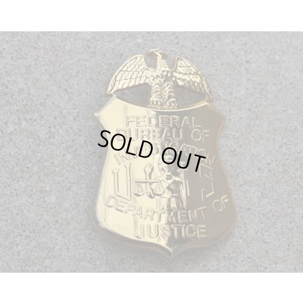 画像1: メーカー不明FBIバッジ金レプリカ