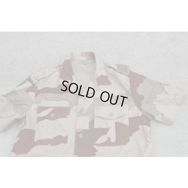 画像3: フランス軍 半袖シャツ デザートCCE迷彩 徽章用ベルクロ付41/42新品