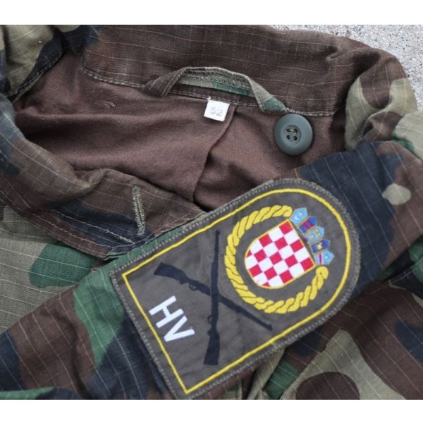 画像4: クロアチア軍M65型フィールドジャケット ウッドランド迷彩52