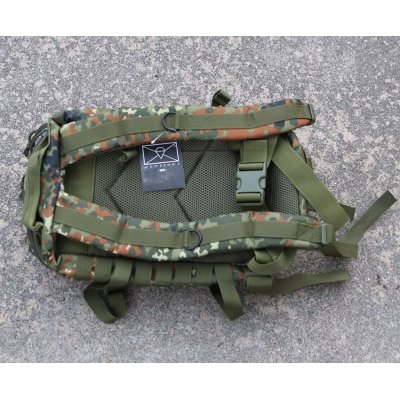 画像2: NfDメディカルバックパック ドイツ連邦軍フレクター迷彩(フレック迷彩)新品