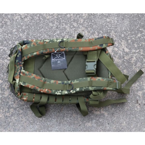 画像2: NfDメディカルバックパック ドイツ連邦軍フレクター迷彩(フレック迷彩)新品