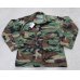 画像1: サウジアラビア軍 空軍プロパーBDUジャケット ウッドランド迷彩MEDIUM-LONG新品 (1)