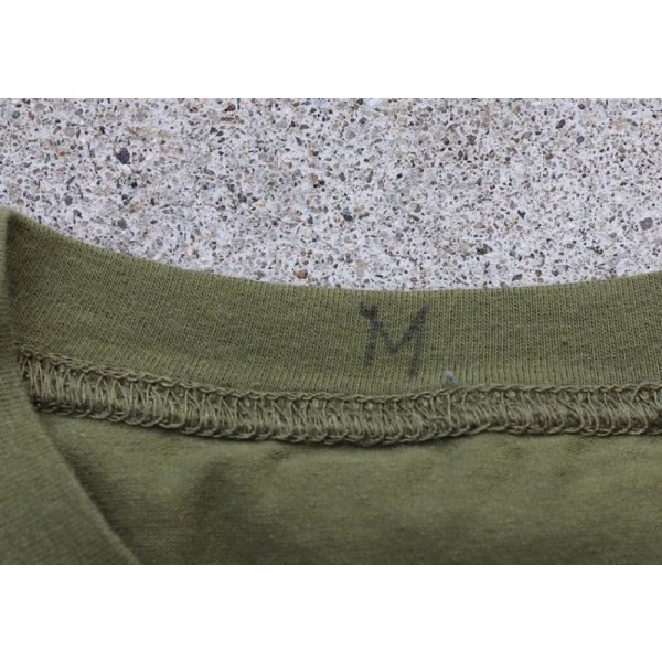 画像6:  ウクライナ軍日本人義勇兵放出ウクライナ軍アンダーシャツ・アンダーパンツセットOD MEDIUM-REGULAR