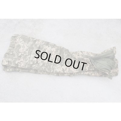 画像8: ウクライナ軍日本人義勇兵放出ウクライナ軍 防寒服上下セットMM14迷彩46-2