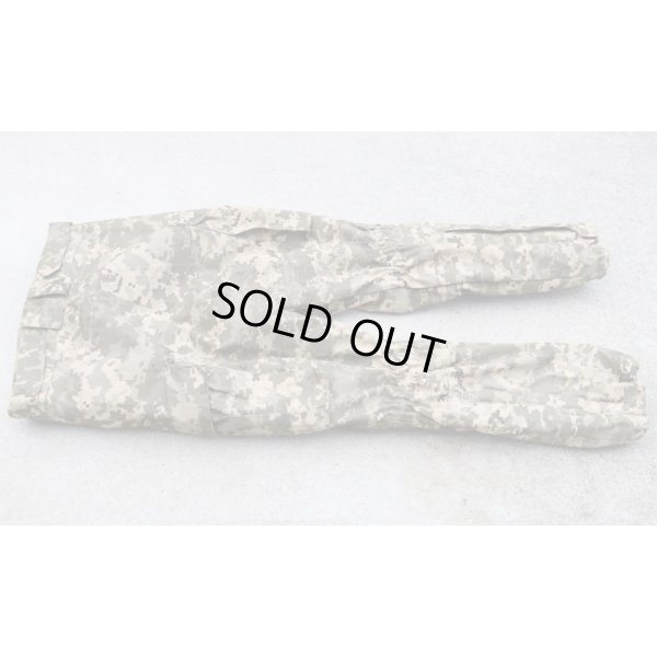 画像7: ウクライナ軍日本人義勇兵放出ウクライナ軍 防寒服上下セットMM14迷彩46-2