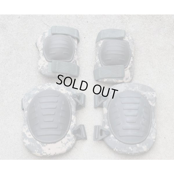 画像1: 米軍マクガイアニコルス製ニーパッド・エルボーパッドUCP迷彩(ACU迷彩)セット新品