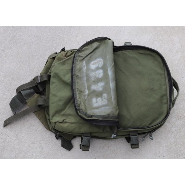 画像4: 米軍放出ブラックホーク スペシャルオペレーションズ メディカルバックパック旧仕様OD
