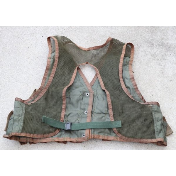 画像2: 民生品?米軍型40mmグレネードベスト新品