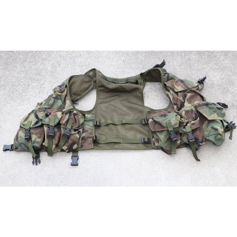 画像4: 英軍放出?ワイバーン アサルトベスト ウッドランド迷彩