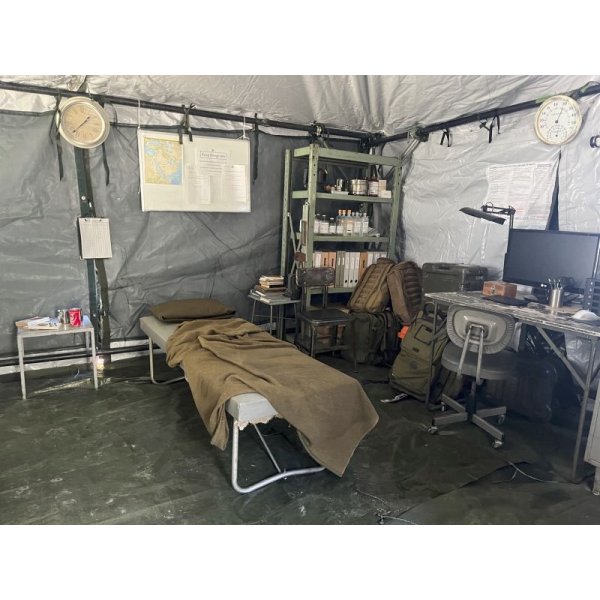 画像13: 米軍放出ブラックホーク スペシャルオペレーションズ メディカルバックパック旧仕様OD