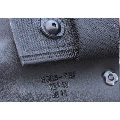 画像3: サファリランド6005レッグホルスター初期型 黒シュアファイア3Vライト付きベレッタM92用 新品