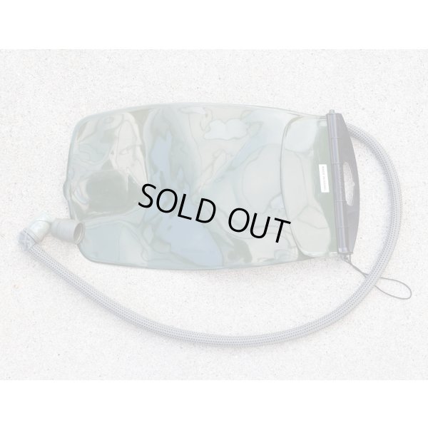 画像2: 米軍放出ソース1.5Lハイドレーションブラダー・チューブ・バルブセット新品