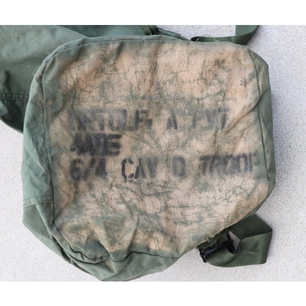 画像4: 米軍ナイロン製ダッフルバッグ第1歩兵師団第4騎兵連隊第6大隊D中隊使用品