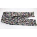 スイス軍フィールドパンツTAZ90迷彩48 76