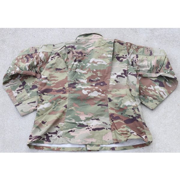 画像2: 米軍女性用FR-ACUジャケットOCPスコーピオンW2迷彩 新品
