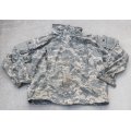 米軍ECWCS Gen3 LV5ソフトシェルジャケットUCP迷彩(ACU迷彩)