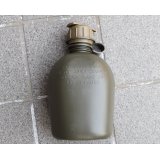米軍放出 民生品? 1QTキャンティーン初期型ガスマスク対応キャップ付き新品?