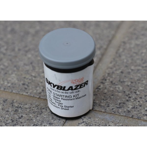 画像2: 米軍スカイブレイザー ファイアスターターキット新品