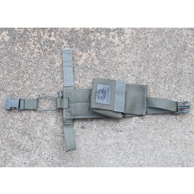 画像3: 米軍放出タクティカルテイラー ラジオポーチFG新品