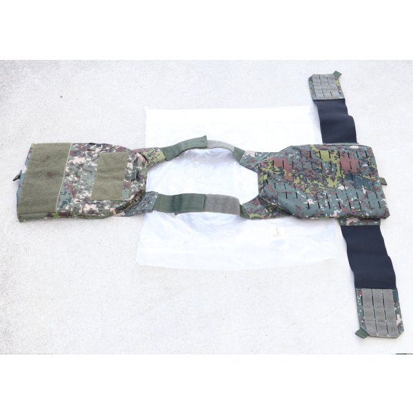 画像3: LMG SABプレートキャリアmk.2韓国陸軍デジタル迷彩 新品