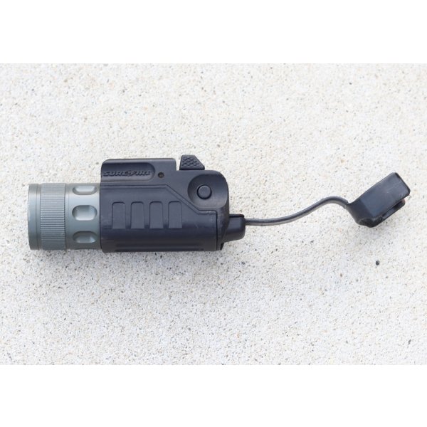 画像1: 米軍放出シュアファイアP116Dフラッシュライト