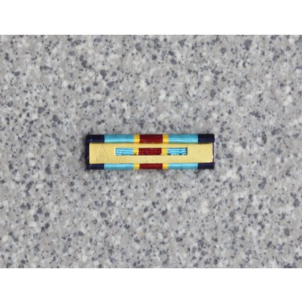 画像2: 米軍 米陸軍 海外勤務章略綬 新品