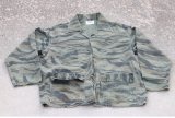 カモ ハンティングジャケット タイガーストライプ迷彩MEDIUM