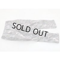  韓国軍 戦闘服パンツ 韓国陸軍デジタル迷彩 新品?