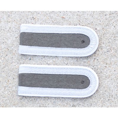 画像1: NVA(東ドイツ軍)伍長階級章 白パイピング2枚セット新品