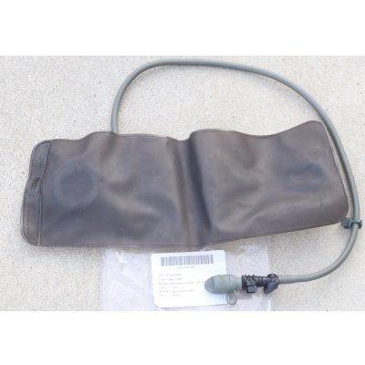 画像2: 米軍キャメルバック100ozハイドレーションブラダー・チューブ・バルブセット新品