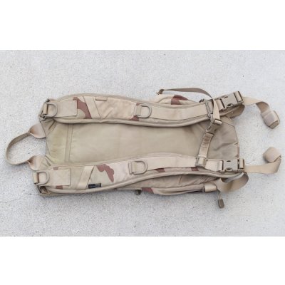 画像2: 米軍放出キャメルバックAMBUSHハイドレーションパック3Cデザート迷彩