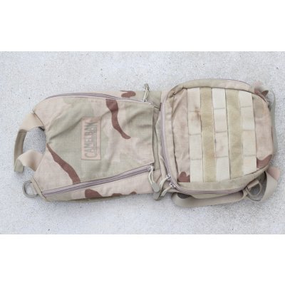 画像1: 米軍放出キャメルバックAMBUSHハイドレーションパック3Cデザート迷彩 最初期型?