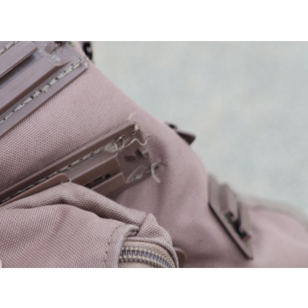 画像16: 米軍 米空軍エアエースサバイバルベスト ポーチ3個セット コヨーテSMALL?