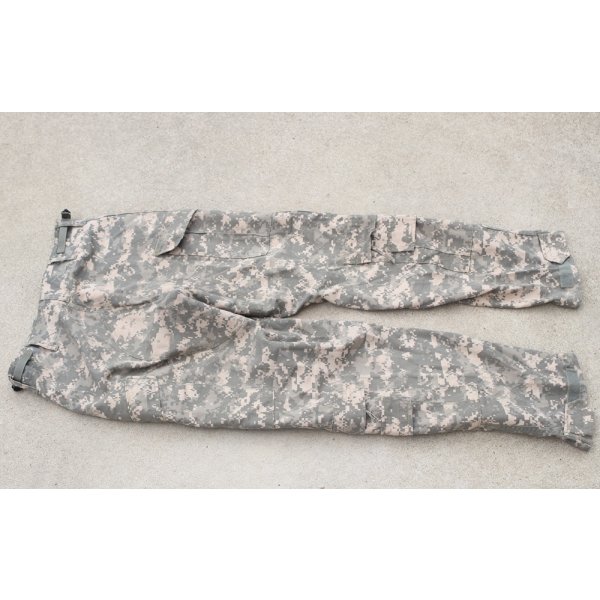 画像2: 米軍 米陸軍 航空部隊用ACU(A2CU)パンツUCP迷彩MEDIUM-REGULAR黒ジッパータイプ