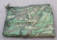 米軍放出ブリゲードQM? ポンチョライナー ウッドランド迷彩