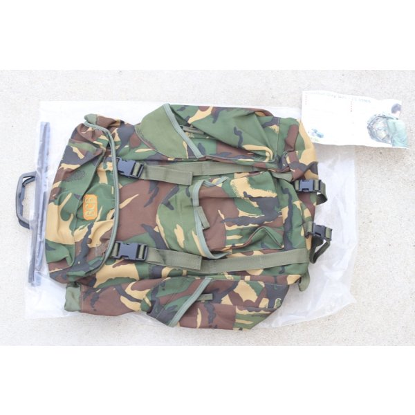 画像1: BCBインターナショナル25LバックパックDPM迷彩 新品