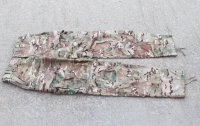 米軍放出マッシフ アーミーコンバットパンツMULTICAM迷彩SMALL-REGULAR?