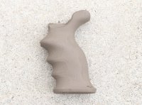 米軍放出UTG AR-15用コンバットスナイパーピストルグリップFDE