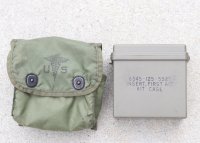 米軍ベトナム戦争LC-1型ファーストエイドポーチ 専用ケース付
