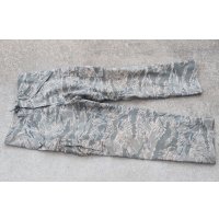 米軍 米空軍APECSゴアテックスパンツ デジタルタイガー迷彩(ABU迷彩)