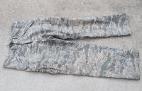 米軍 米空軍APECSゴアテックスパンツ デジタルタイガー迷彩(ABU迷彩)